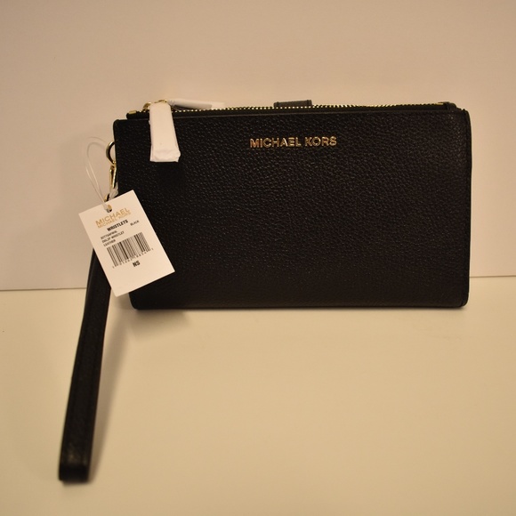 Michael Kors Handbags - NWT Michael Kors Black Leather Double Zip Wristlet